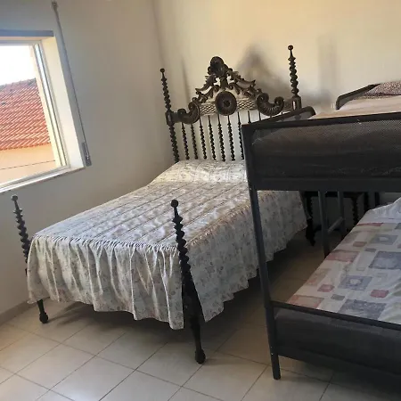 Charming With Private Rooftop Terrace Apartman